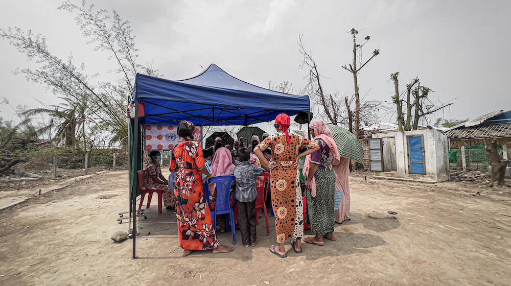 Women from the village of Say Thamar Kyi receive health care and reproductive health services at a mobile clinic 